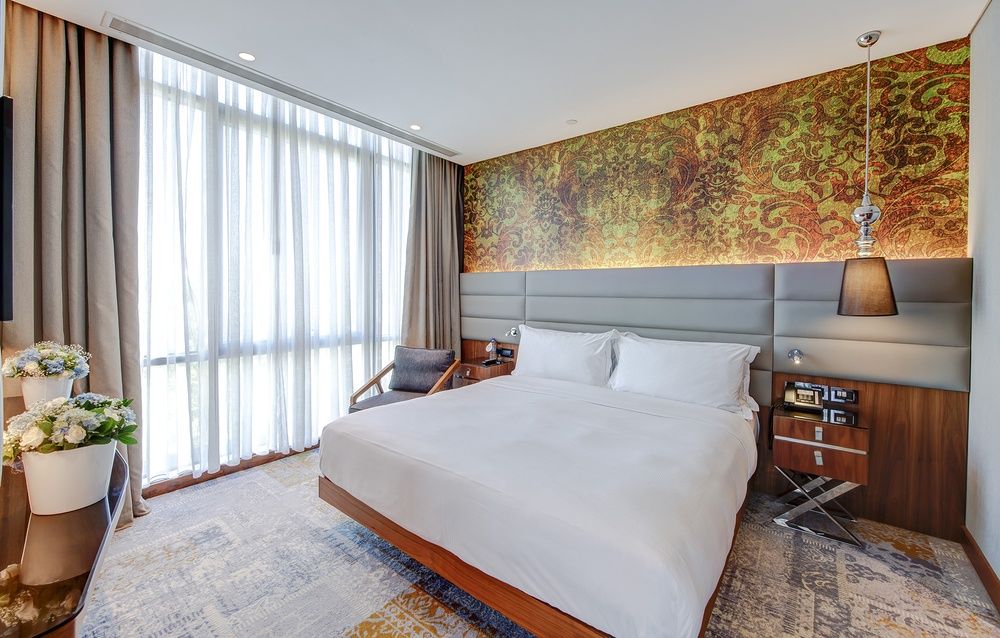 DoubleTree by Hilton Istanbul - Piyalepasa фото 112