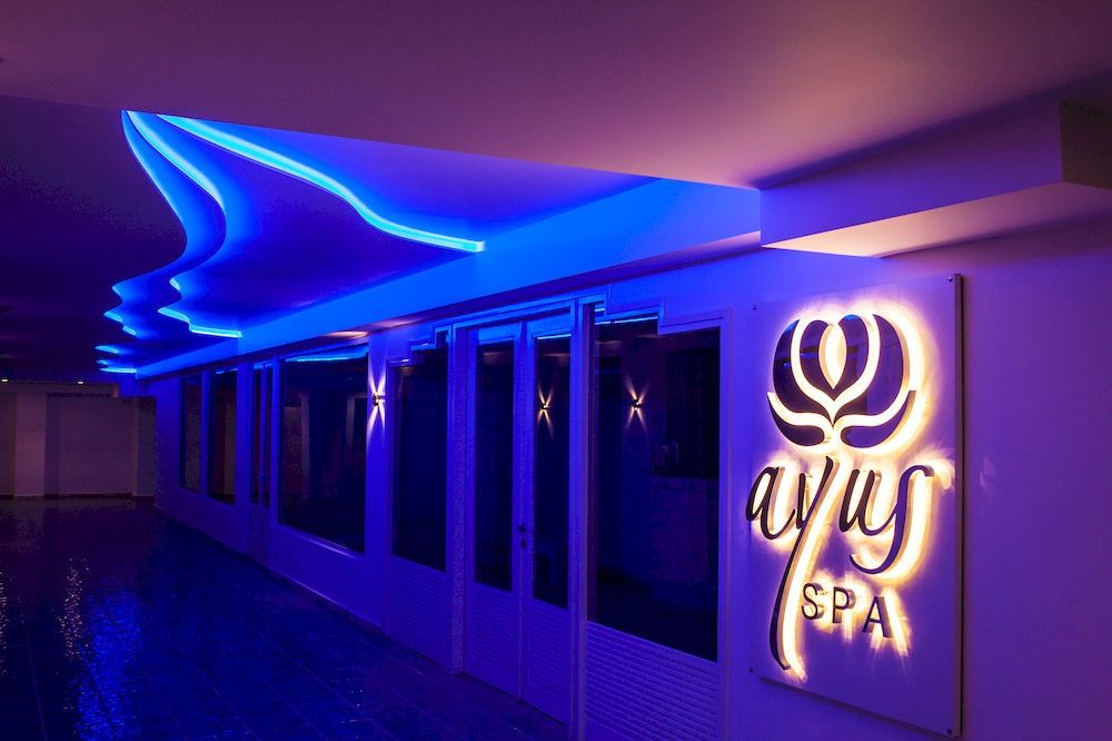 Mr & Mrs White Crete Lounge Resort & Spa фото 42