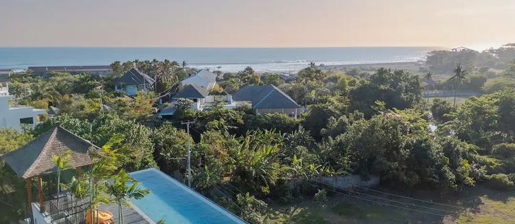 Фото отеля Atap Resort Canggu by Ini Vie Hospitality