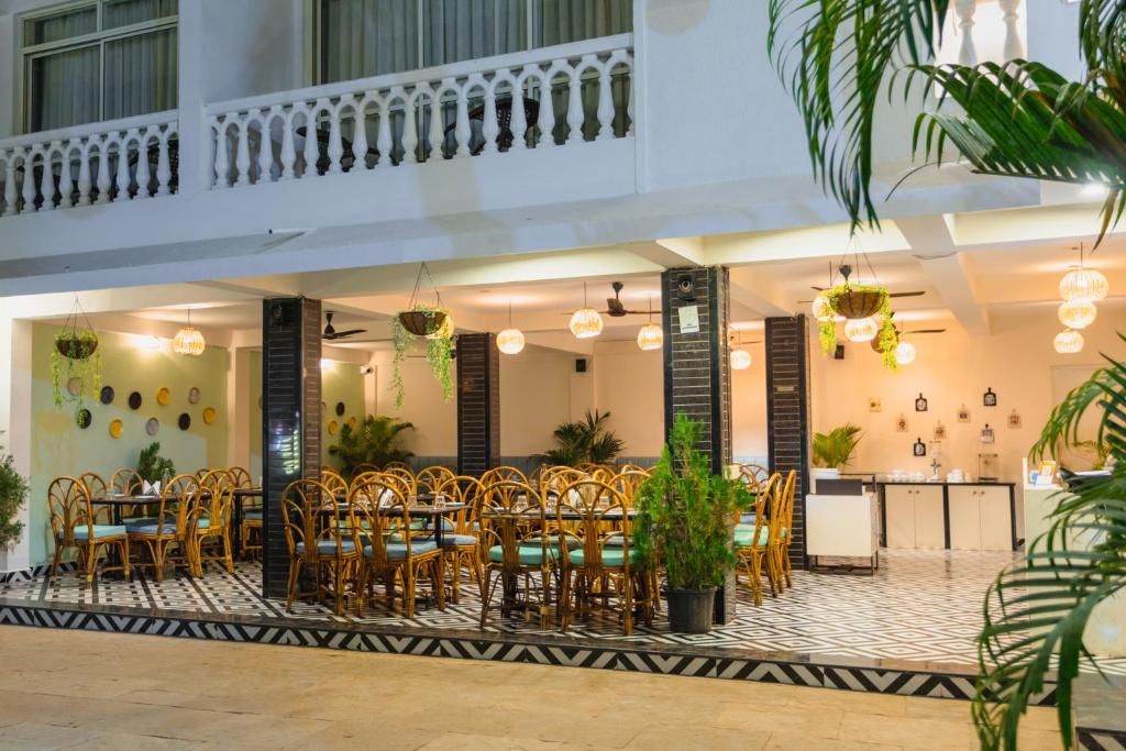 La Vaiencia Beach Resort фото 34