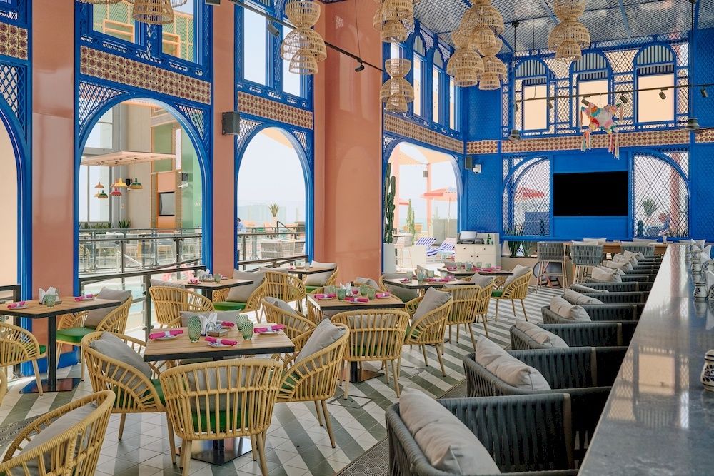 DoubleTree by Hilton Doha Old Town фото 9