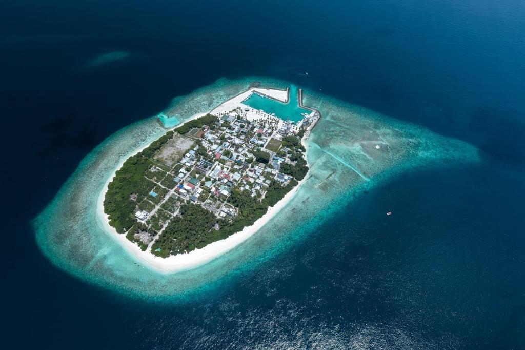 Wings by Hawks Hotels Kamadhoo Baa Atoll фото 14