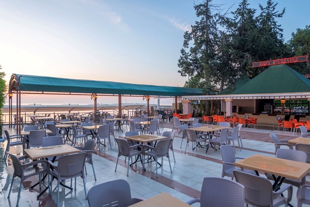 Lims Bona Dea Beach Hotel фото 17