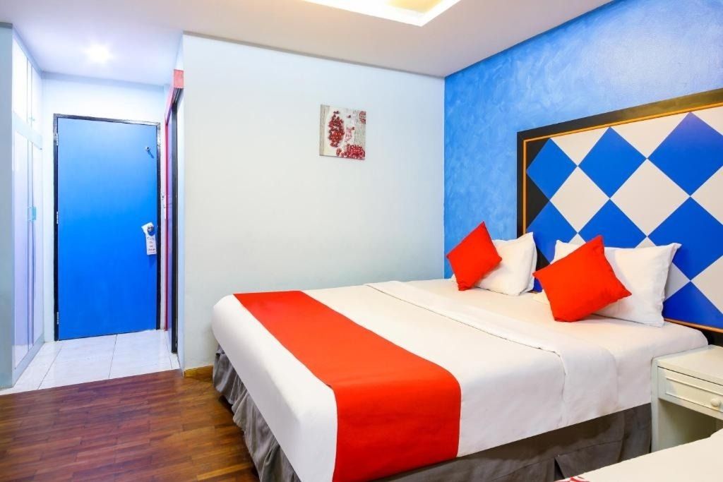 The Chilli Patong Beach Hotel фото 3