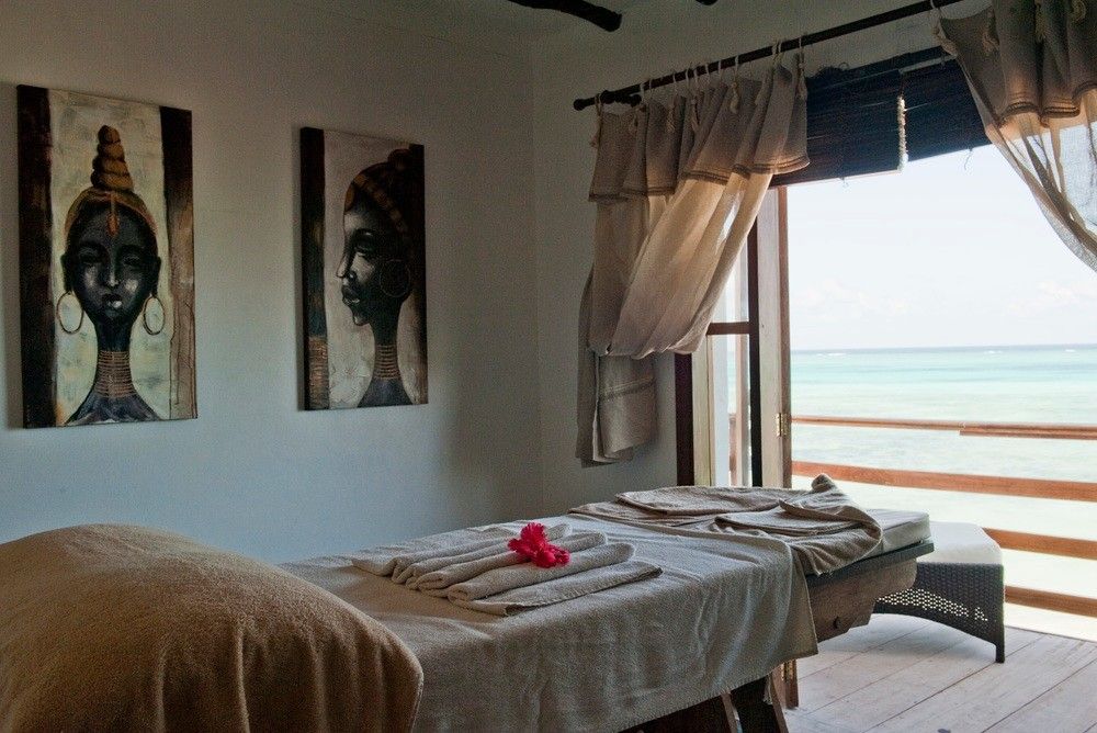 Karafuu Beach Resort фото 26