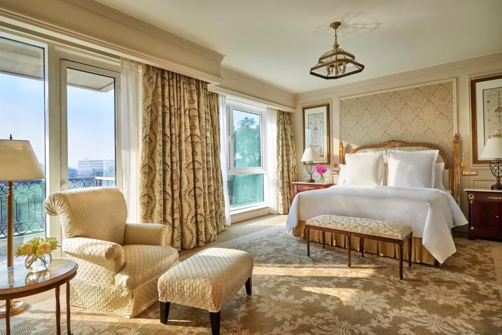 Four Seasons Hotel Cairo at The First Residence фото 3