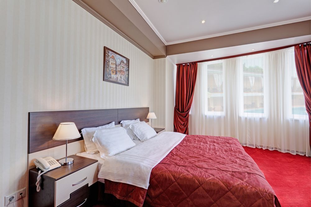 Гостиница «Delmont Hotel» фото 6