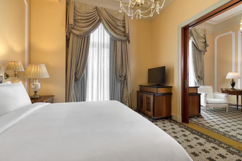 Hotel Grande Bretagne, a Luxury Collection Hotel фото 39