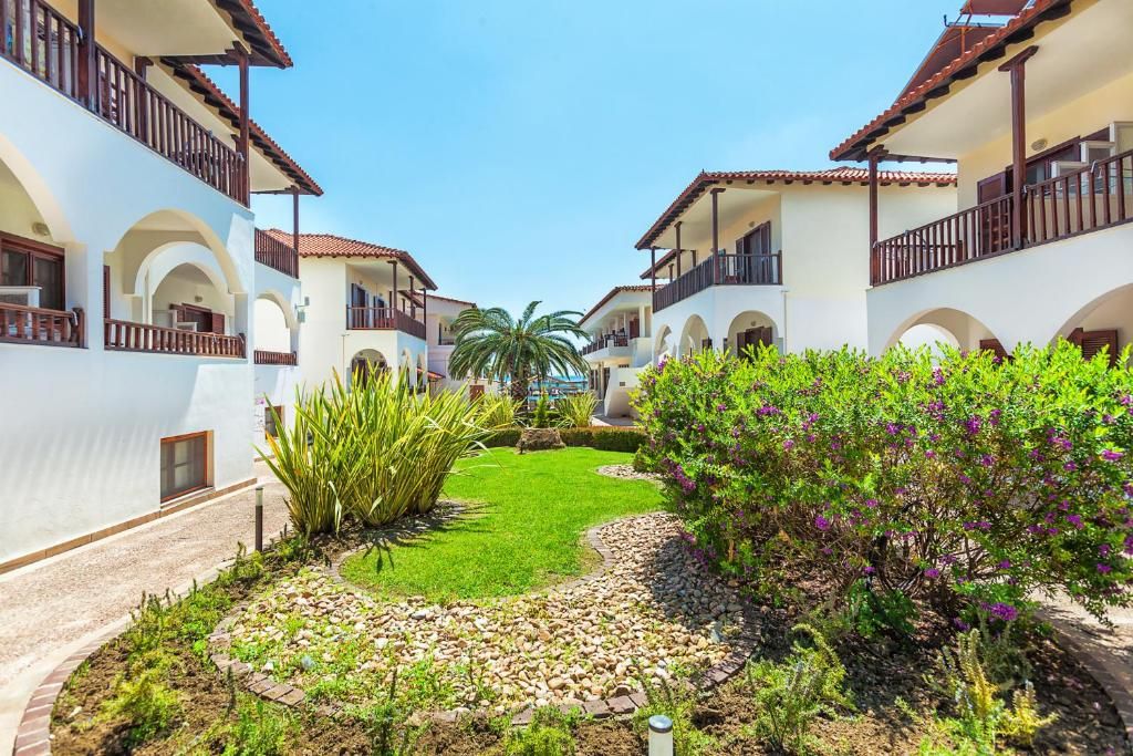 Xenios Possidi Paradise Hotel фото 38