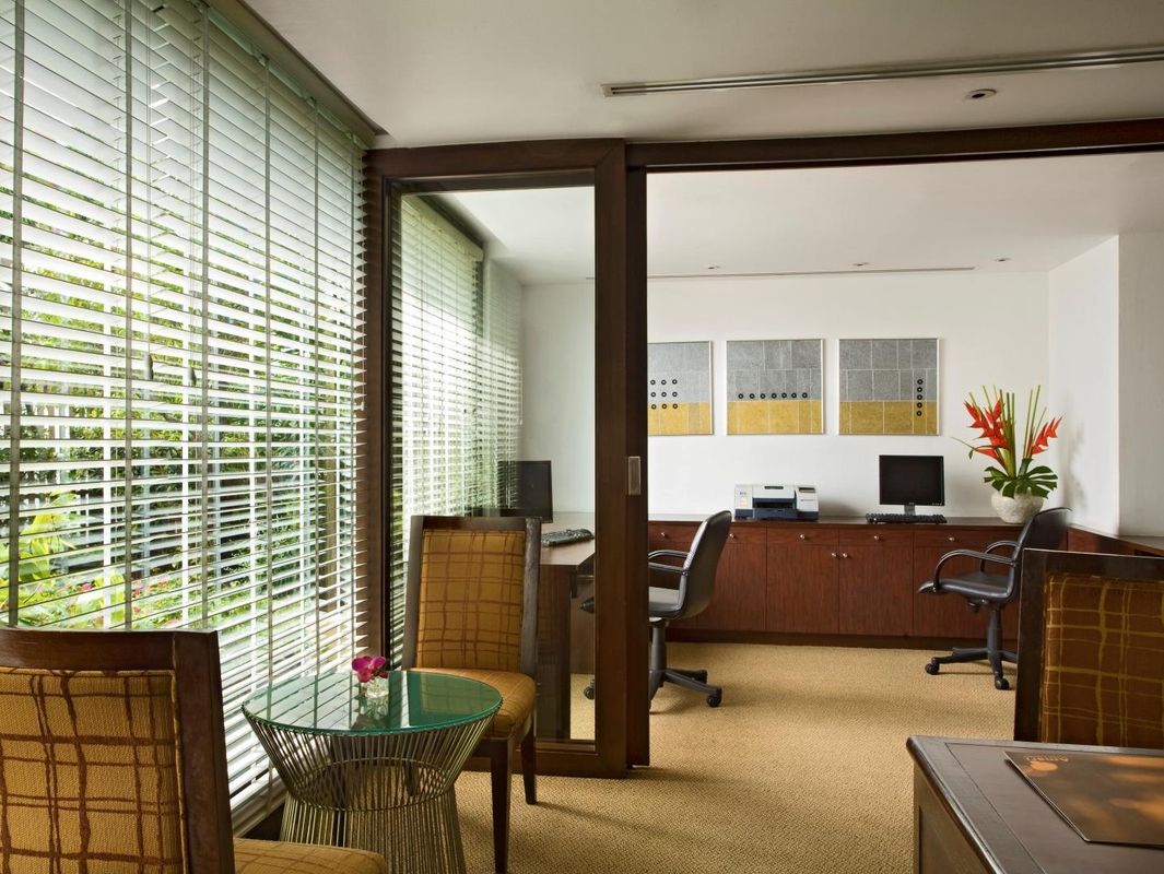 Boulevard Hotel Bangkok Sukhumvit фото 16