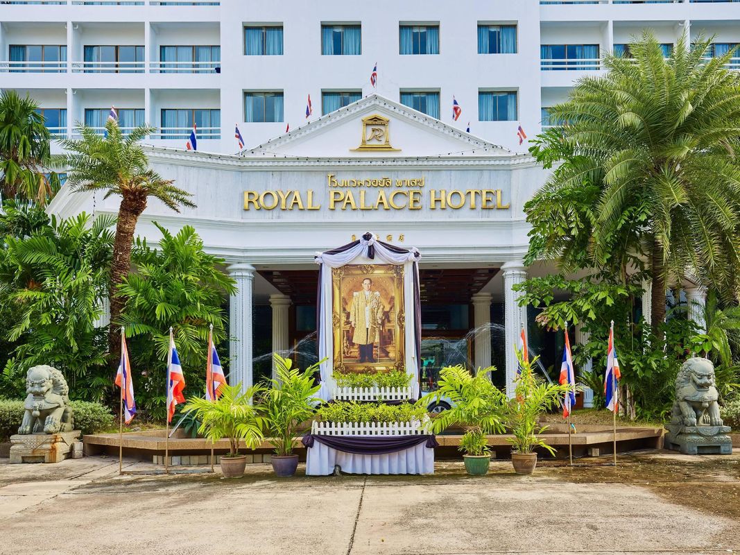 Royal Palace Hotel фото 15