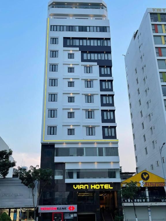 Vian Hotel Danang фото 0