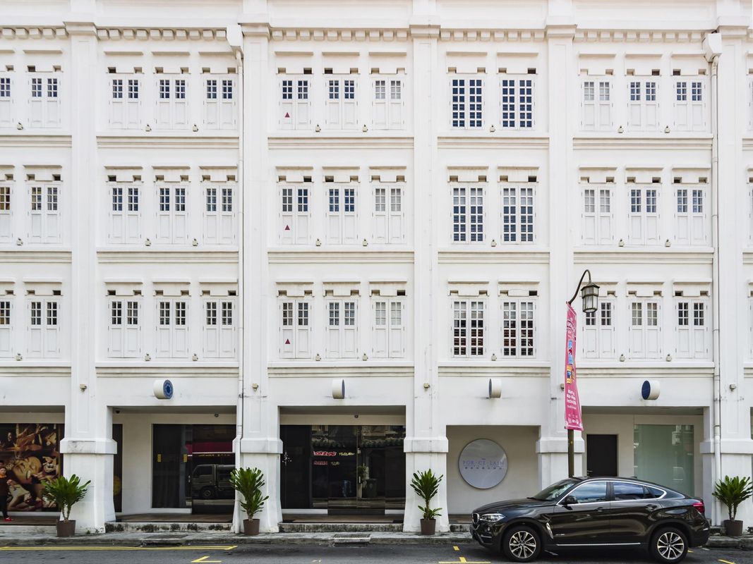 Porcelain Hotel by JL Asia фото 35