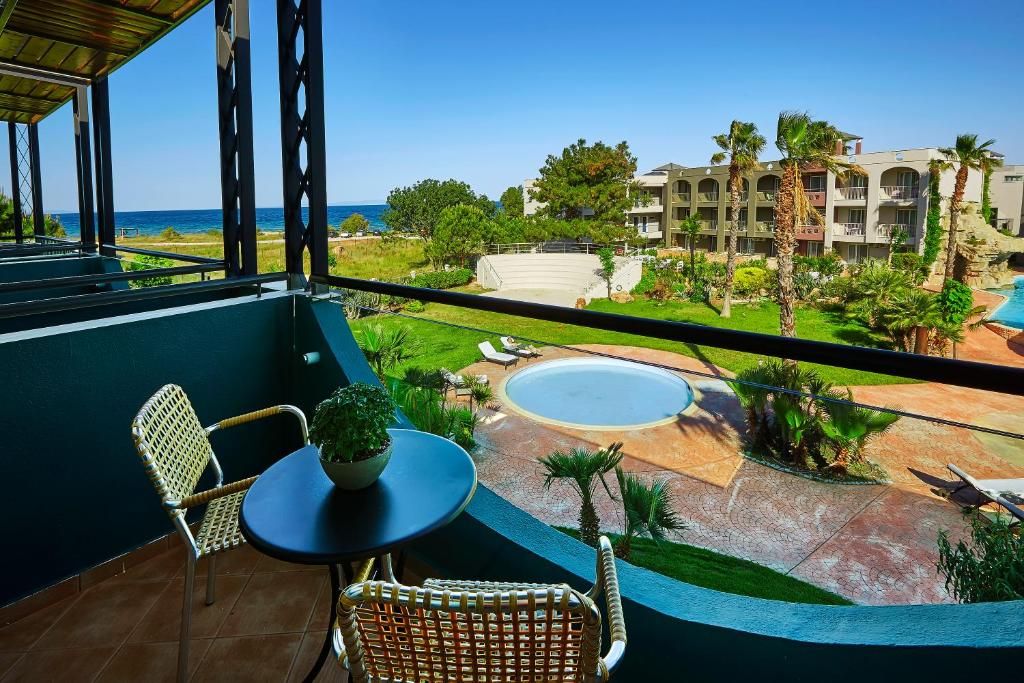 Ilio Mare Hotel & Resort фото 4