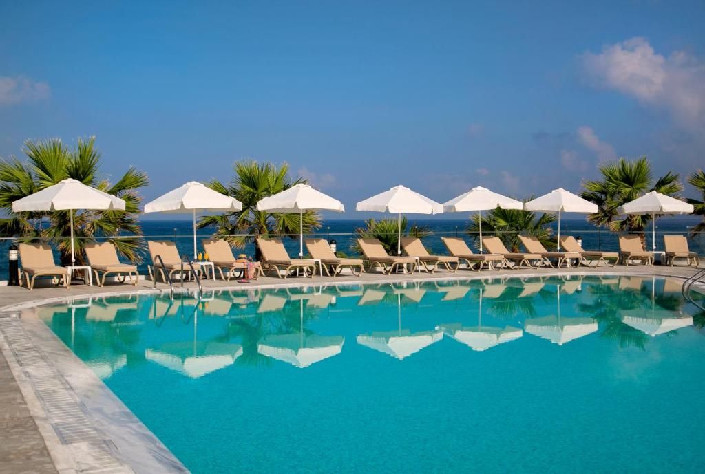 Louis Paphos Breeze фото 47