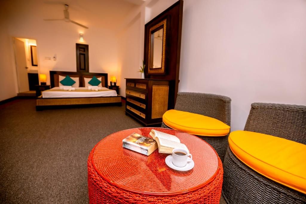 St. Lachlan Hotel & Suites фото 48