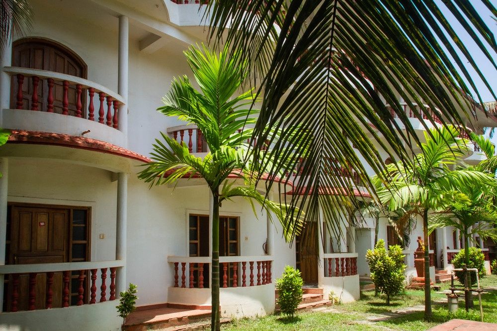 Oasis Beach Resort фото 44