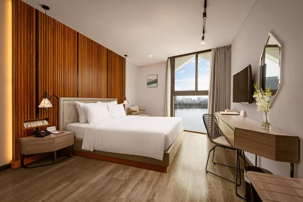 Haian Riverfront Hotel фото 35