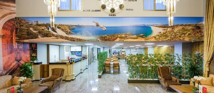 Фото отеля Grand Gulluk Hotel & Spa