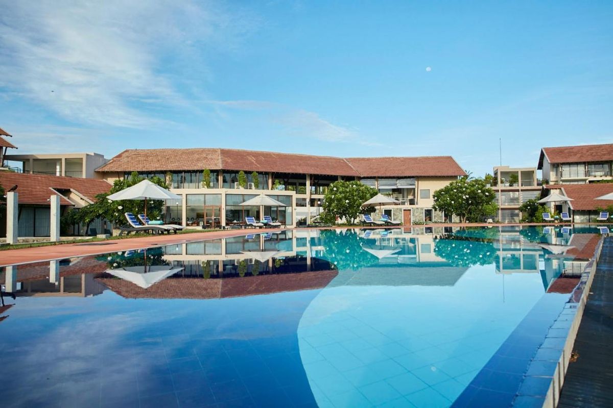 The Calm Resort & Spa фото 8