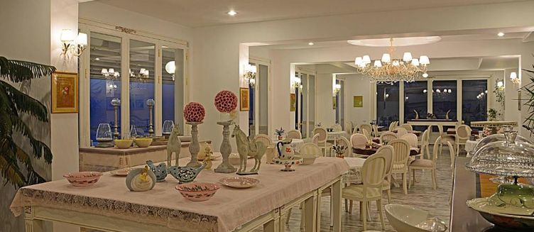 Фото отеля La Vista Boutique Hotel