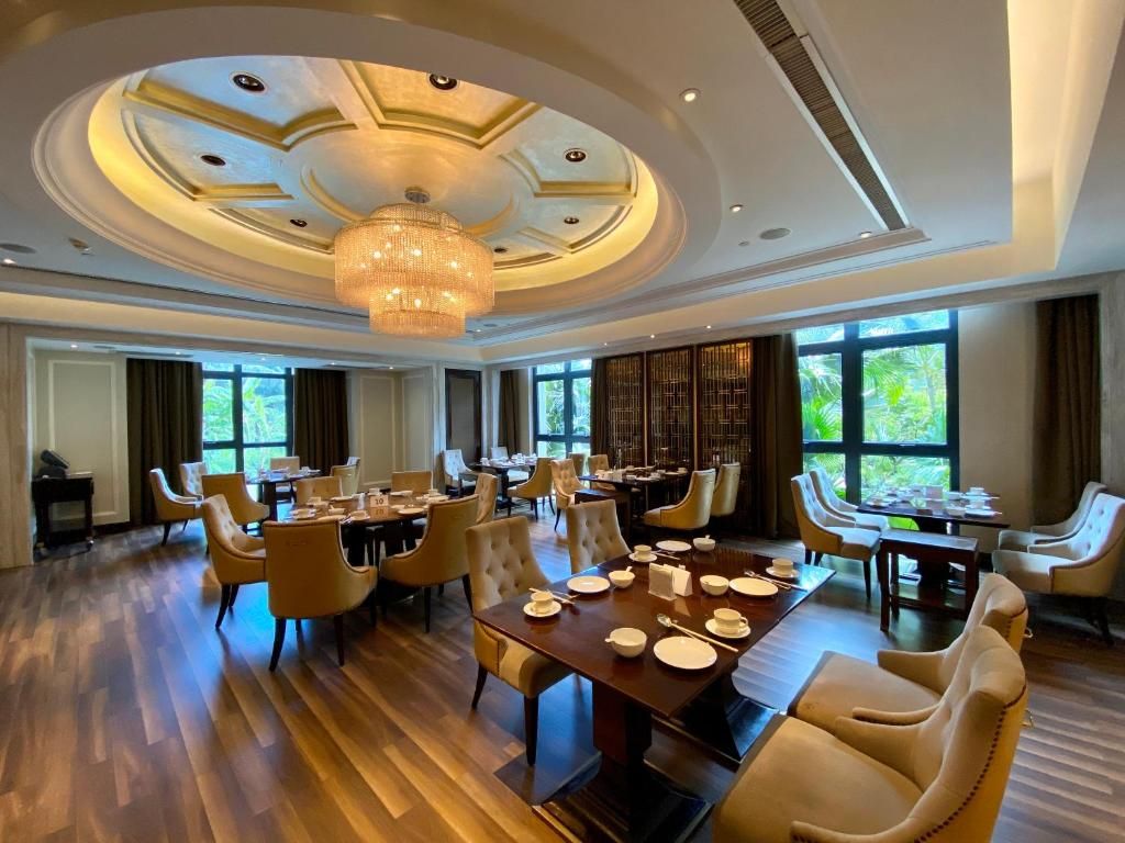 Grand Hotel Haikou - Managed by Accor фото 10