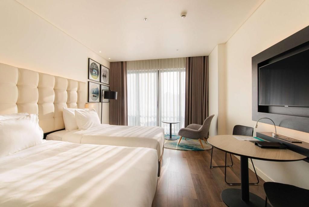 Hotel Soleil Ha Long, Trademark Collection by Wyndham фото 2