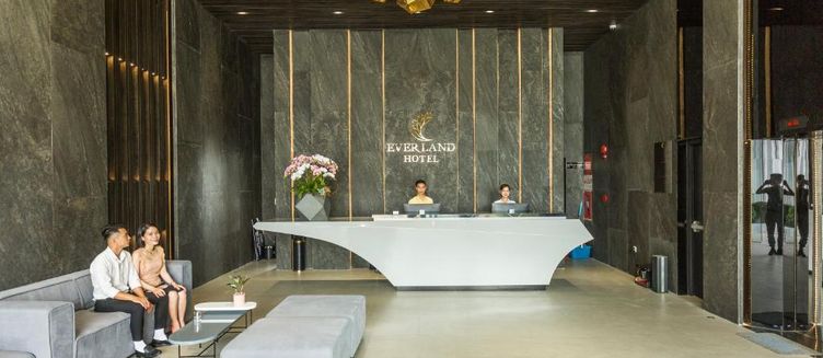Фото отеля Everland Hotel Danang