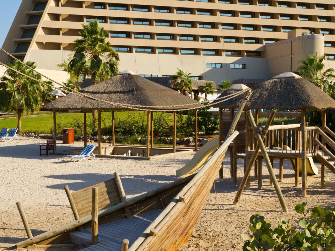 Radisson Blu Resort Sharjah фото 29