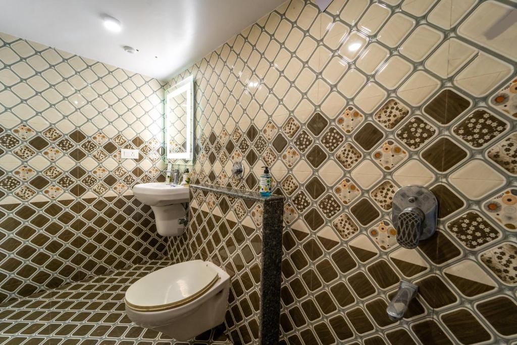 Treebo Grand Royale Eco Residency фото 30