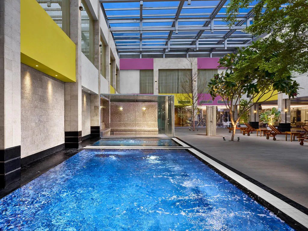 FM7 Resort Hotel Jakarta фото 4