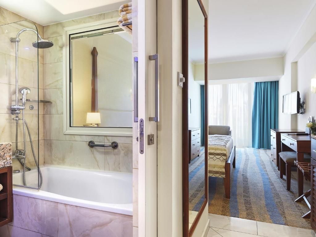 Alexander The Great Beach Hotel фото 22