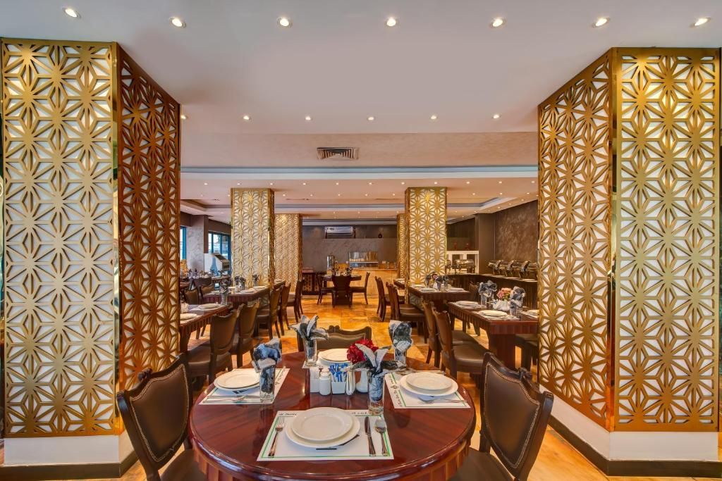 Al Bustan Hotel Flats Apart фото 33