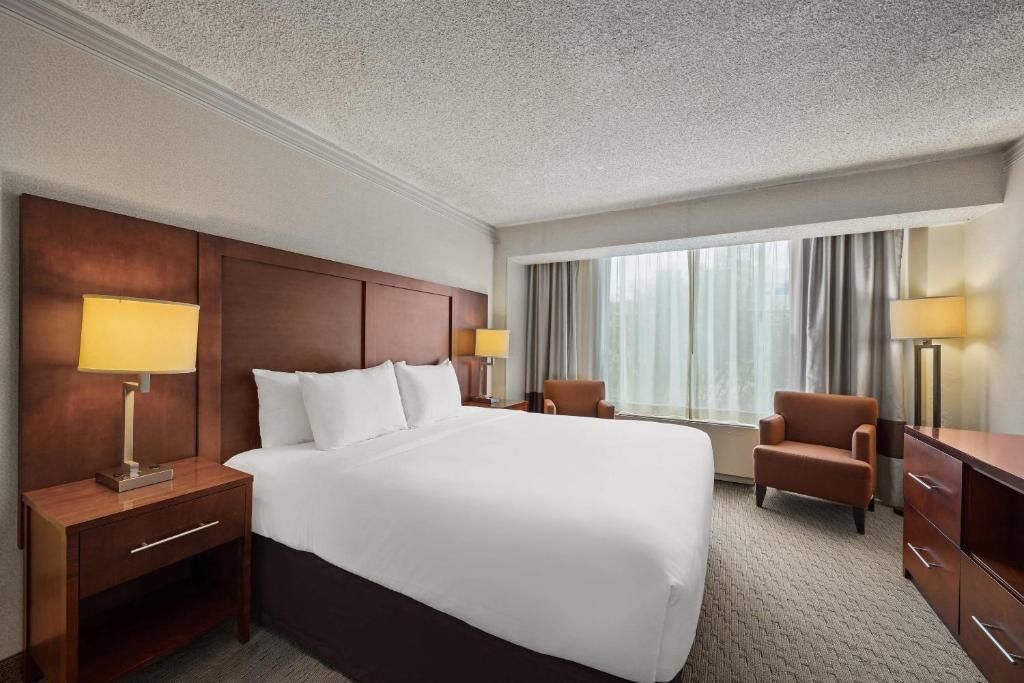 Comfort Inn By the Bay фото 33