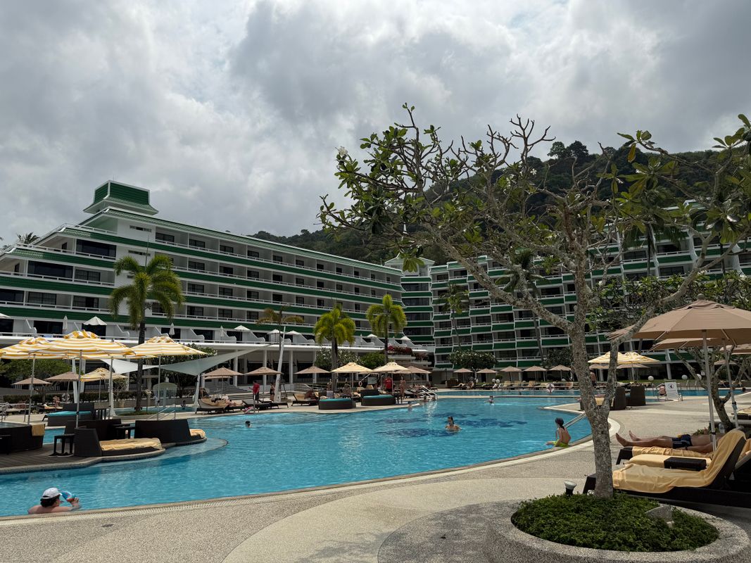 Le Meridien Phuket Beach Resort фото 78