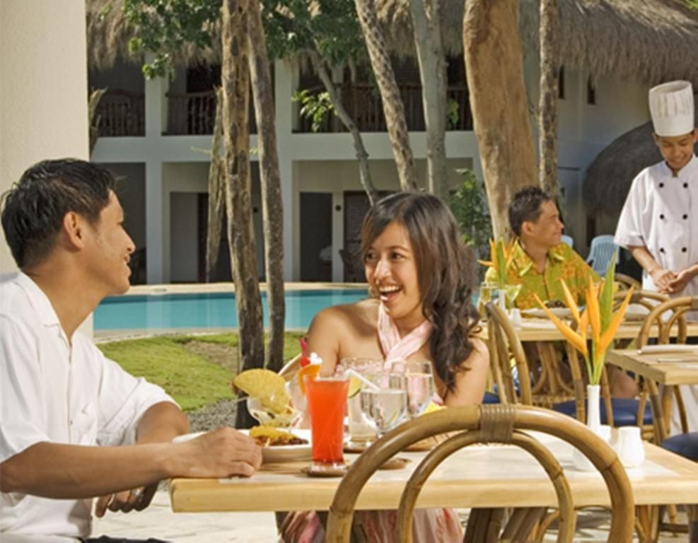Maribago Bluewater Beach Resort фото 54