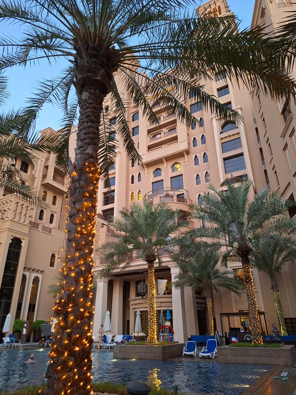 Sheraton Sharjah Beach Resort & Spa фото 78