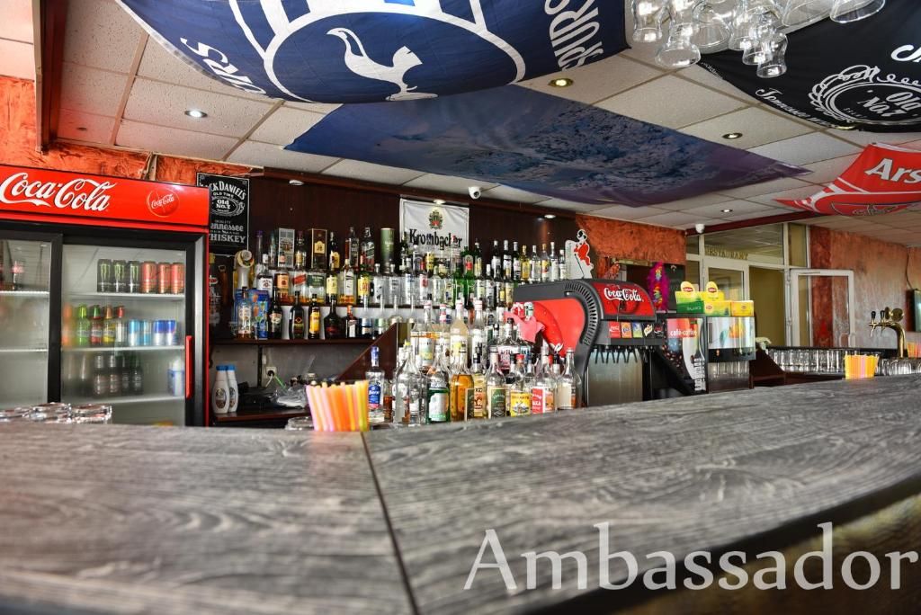 Hotel Ambassador - Free Parking фото 24