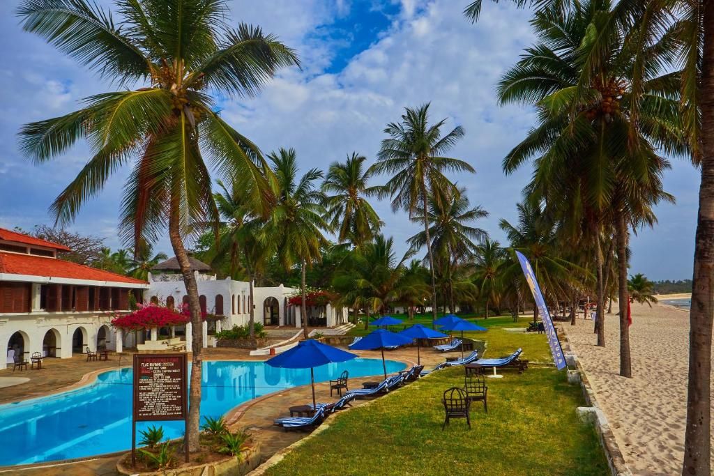 Jacaranda Indian Ocean Beach Resort фото 3
