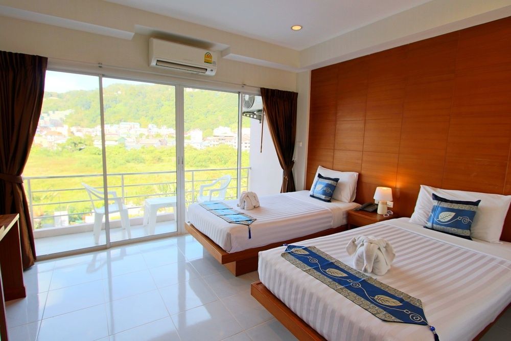 Good Nice Hotel Patong фото 36