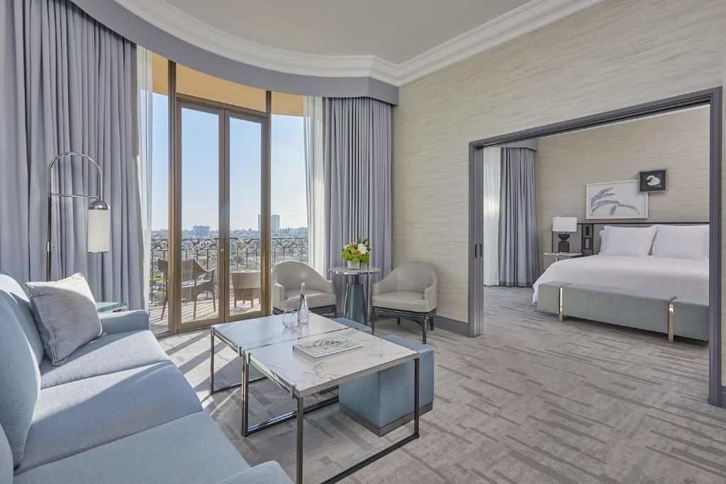 Beverly Wilshire, A Four Seasons Hotel фото 3