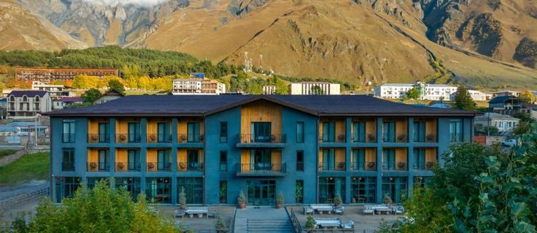 Фото отеля Intourist Kazbegi