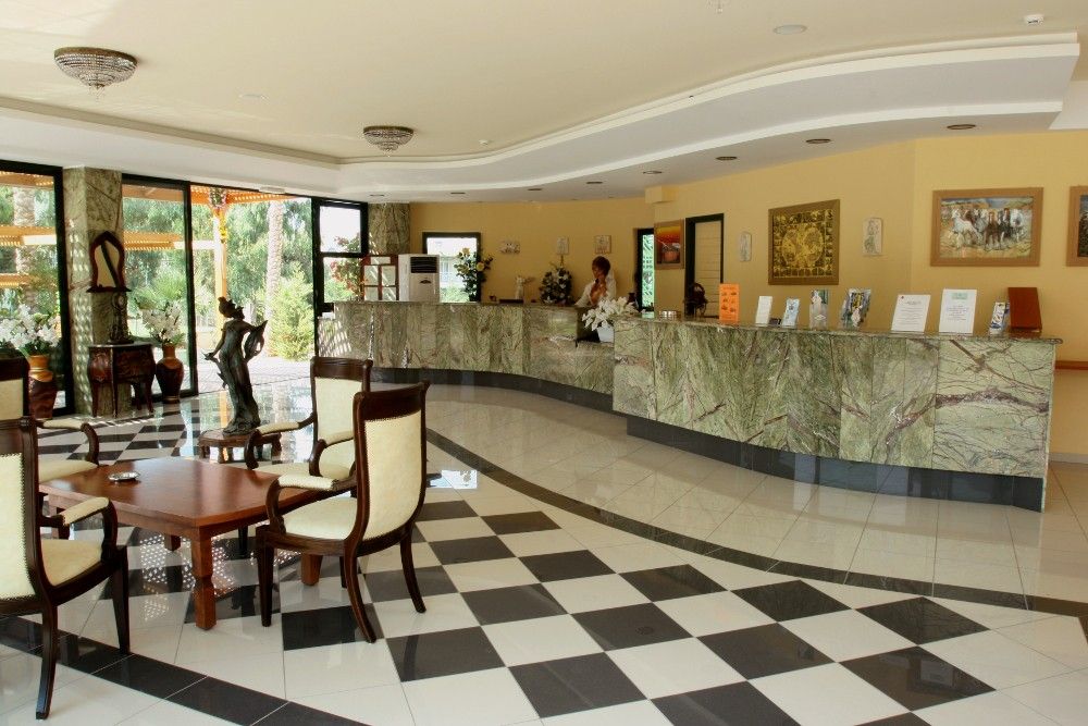 Eri Beach & Village Hotel фото 15