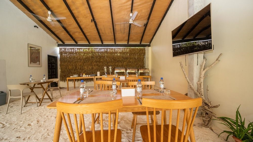 Tranquila Beach Boutique Hotel фото 7