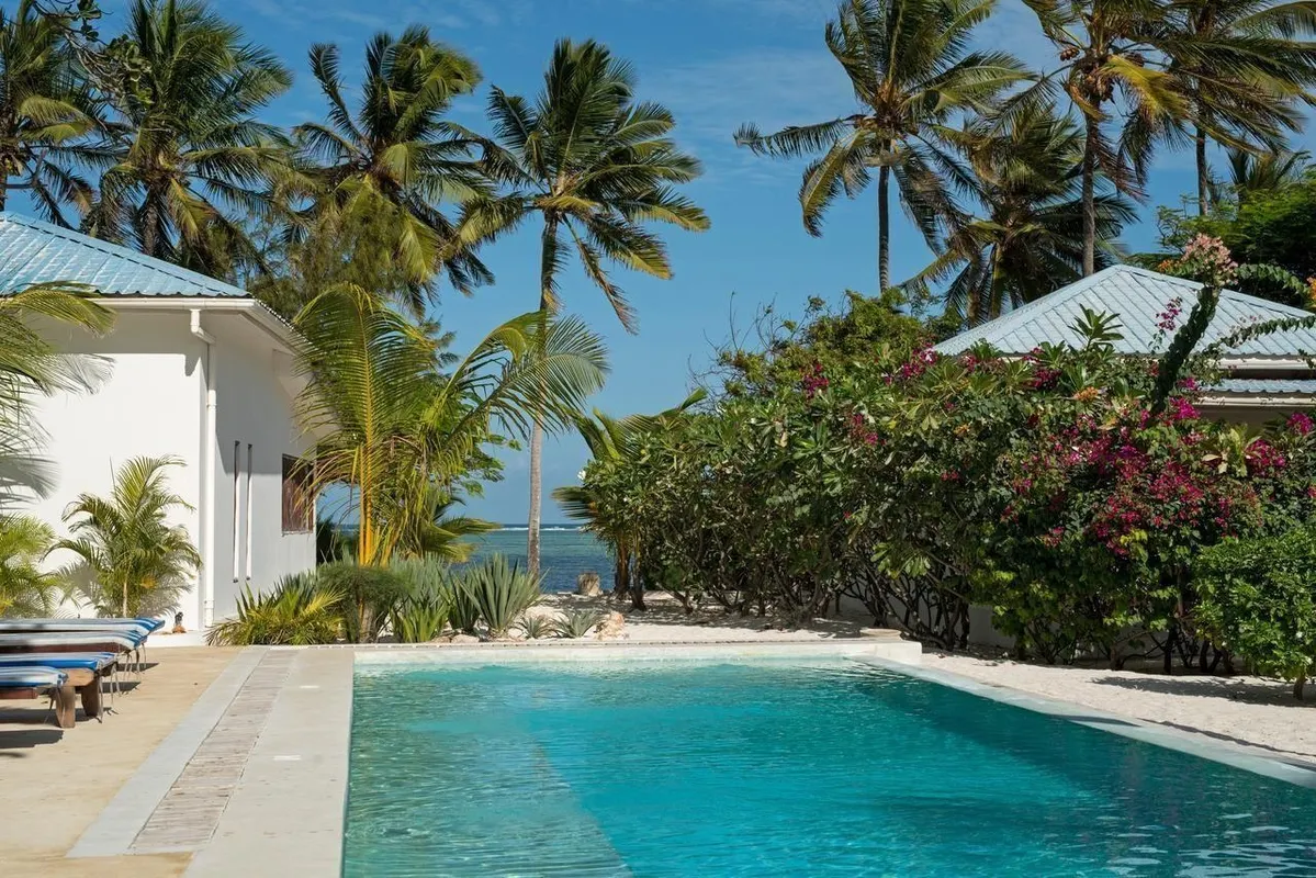 Indigo Beach Zanzibar Hotel фото 10