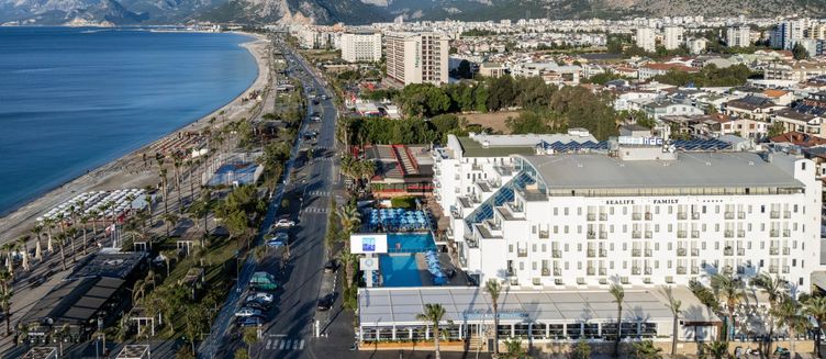 Фото отеля Sealife Family Resort Hotel