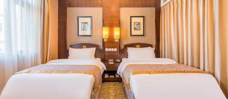 Фото отеля Jianguo Hotspring Hotel Beijing