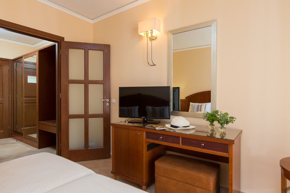 Theartemis Palace фото 13