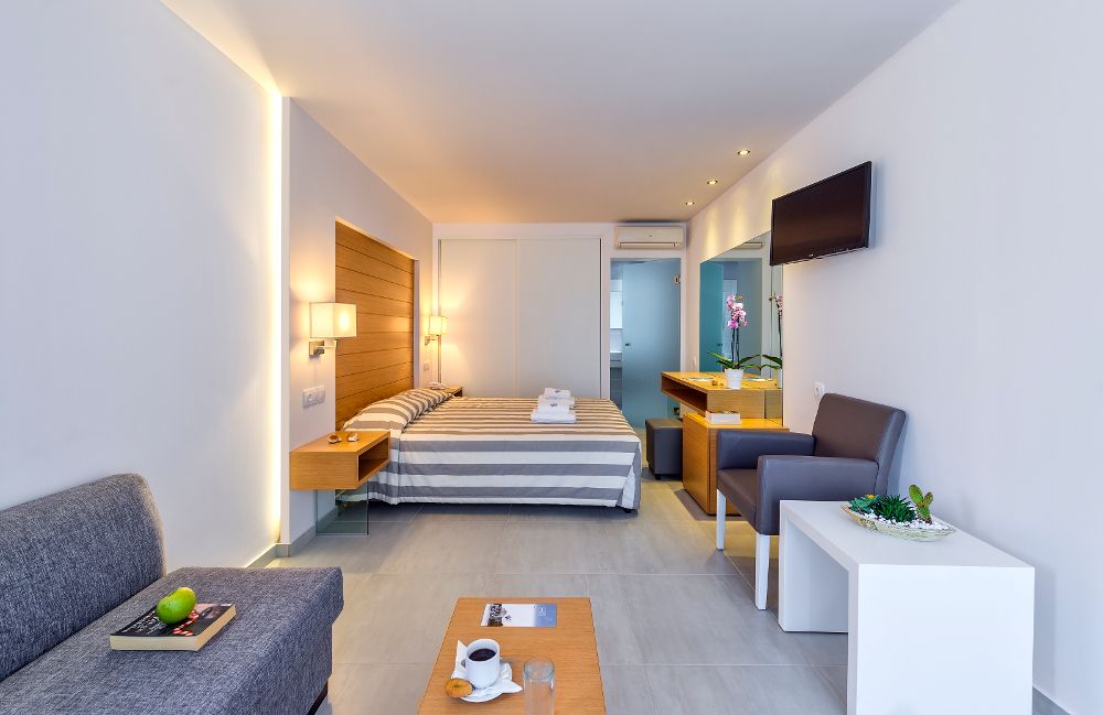 Happy Days Hotel Georgioupolis фото 11