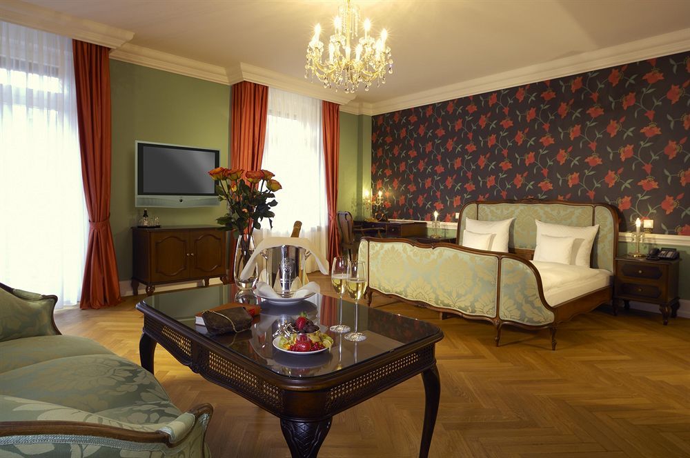 HELIOPARK Bad Hotel Zum Hirsch фото 32
